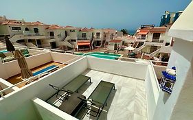 Luxury Diamond - Ocean View, Big Terraces, Air Con, Wifi